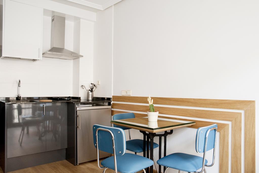 Apartamentos Sabinas Don Jaime Zaragoza Oda fotoğraf