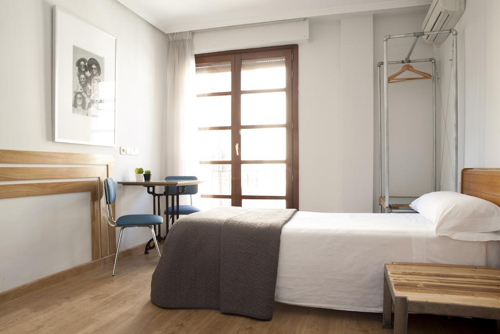 Apartamentos Sabinas Don Jaime Zaragoza Oda fotoğraf